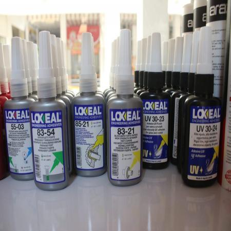 چسب های صنعتی ، تخصصی لاکتایت loctite و لاکسیل loxeal