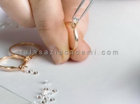 دوره آموزش قلم زنی طلا و جواهر