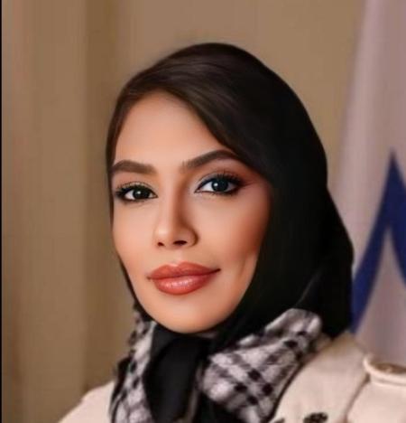 وکیل آنا پویا