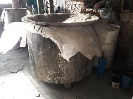 فروش میکسر و پاتیل مناسب مایعات غلیظ(رنگ و چسب...)میکسر دیواری اینور تور دار/کارکرده کاملا سالم تضمینی