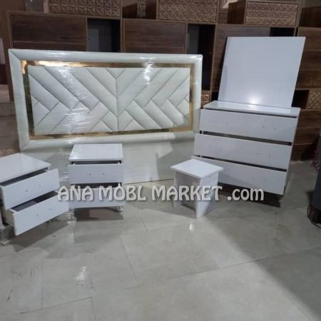 مبل چستر مارشال کلاسیک