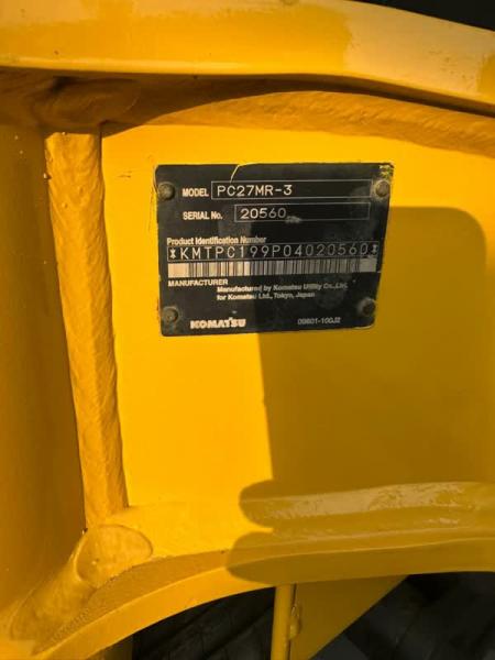 مینی بیل کوماتسو Pc27mr مدل 2012 موتور 3 سیلندر
